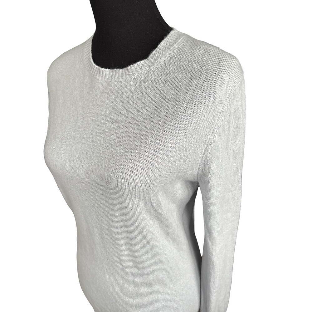 Hayden Light Gray 100% Cashmere Crewneck Sweater, Size Large, Quiet Luxury - Picture 2 of 6